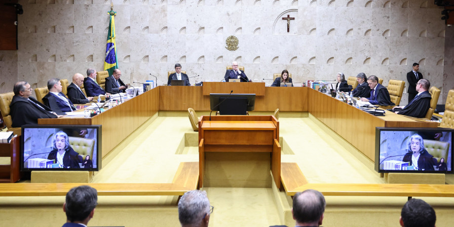 STF Suspende Julgamento