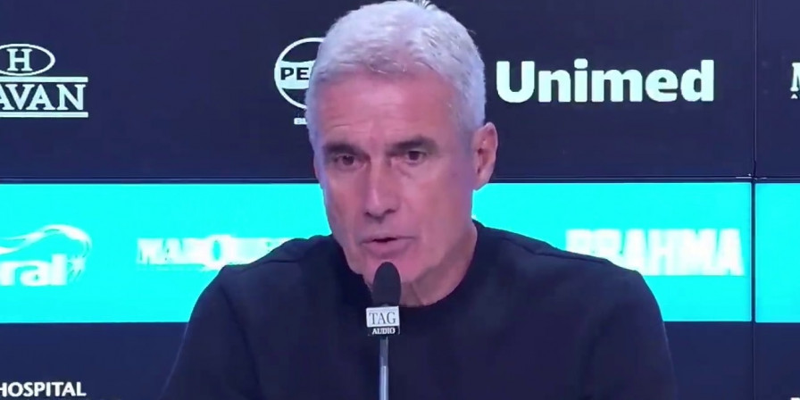 Luís Castro fala sobre o Grêmio