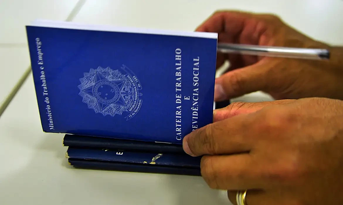 Em 11 estados, desemprego está abaixo da média do país; veja quais