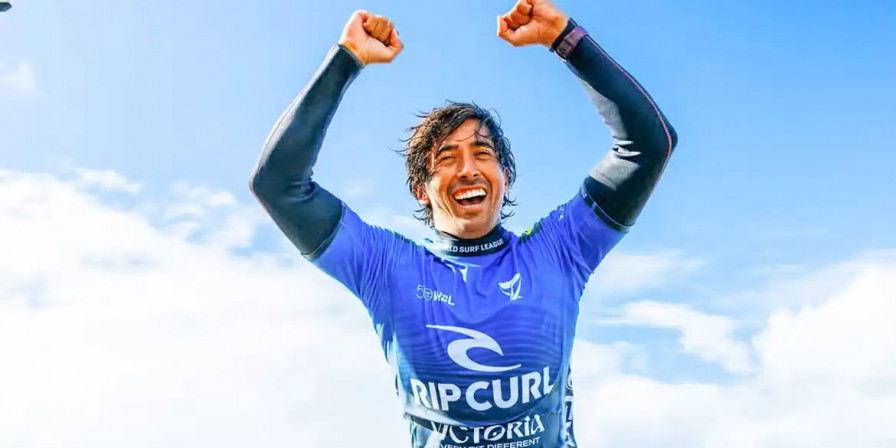 Miguel Pupo vence Liga Mundial de Surfe