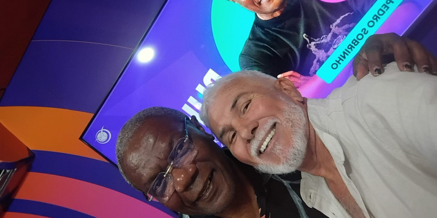 Exposição Divino Por Amor