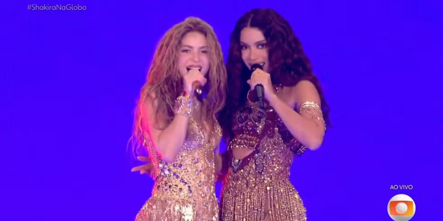 Anitta e Shakira agitam Copacabana