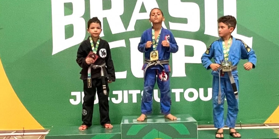 Heitor Gabriel brilha no jiu-jitsu
