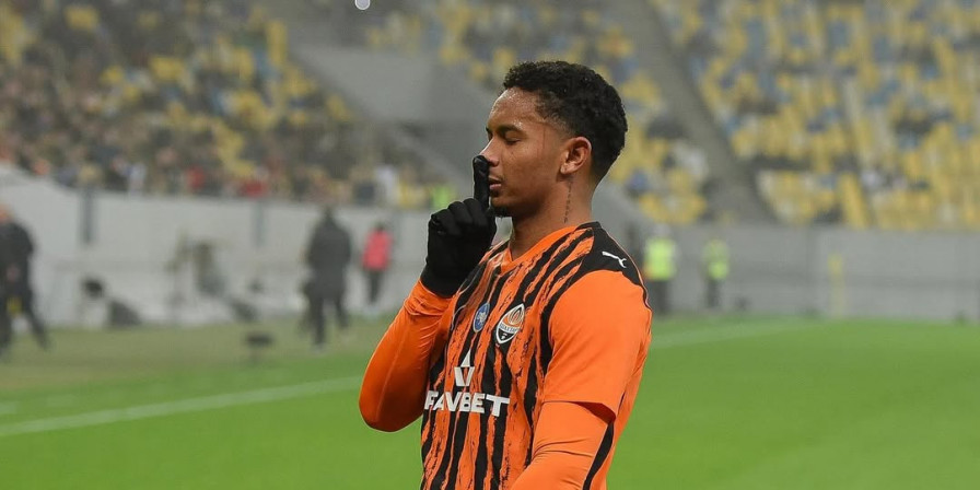 Maranhense Eguinaldo marca golaço na Europa, mas Shakhtar é eliminado da Conference League