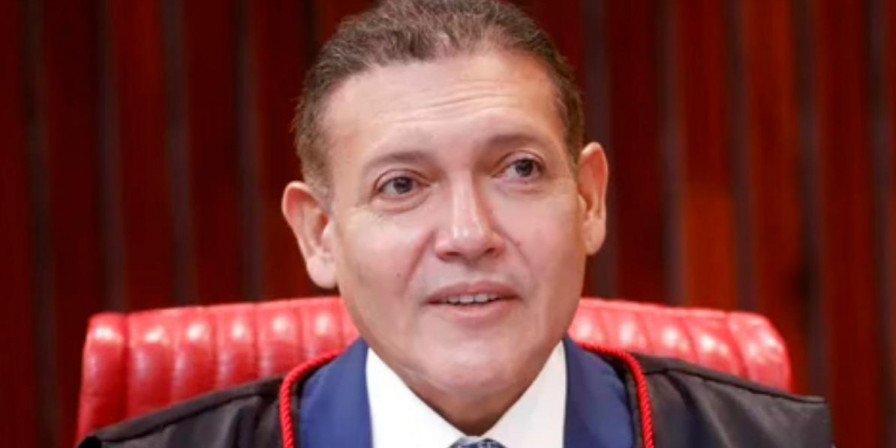 Voto de Nunes Marques converge com argumentos da defesa de Bolsonaro no STF