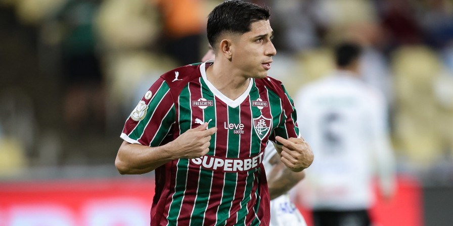 Fluminense Avança