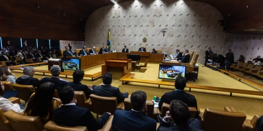 STF valida lei da igualdade salarial