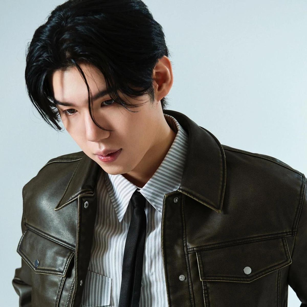 GAHO é o nome artístico de Kang Dae-ho, cantor sul-coreano nascido em 1997. O artista ficou conhecido por sua potência vocal e pelas interpretações em trilhas de K-dramas.