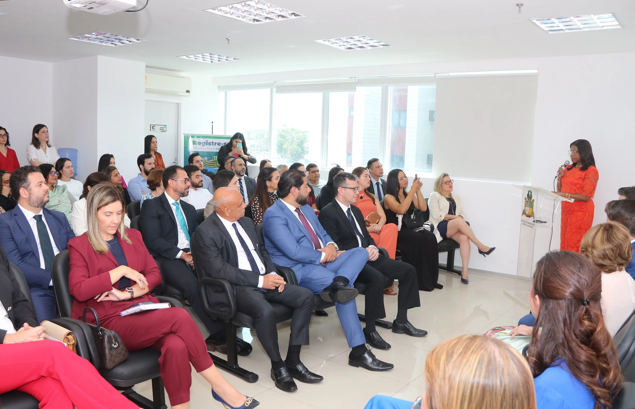COGEX lança guia eleitoral para cartórios do Maranhão com orientações sobre condutas e serviços durante o período das eleições.