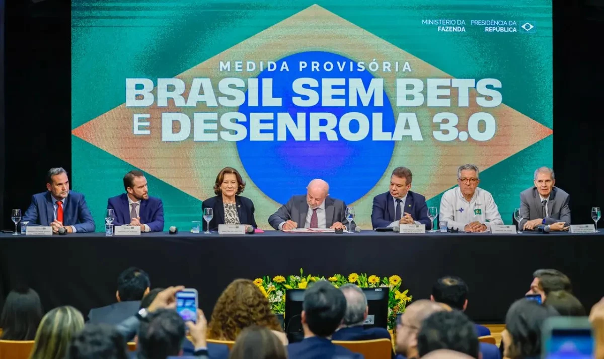 Multa de 10% e suspensão: governo aperta regra das bets
