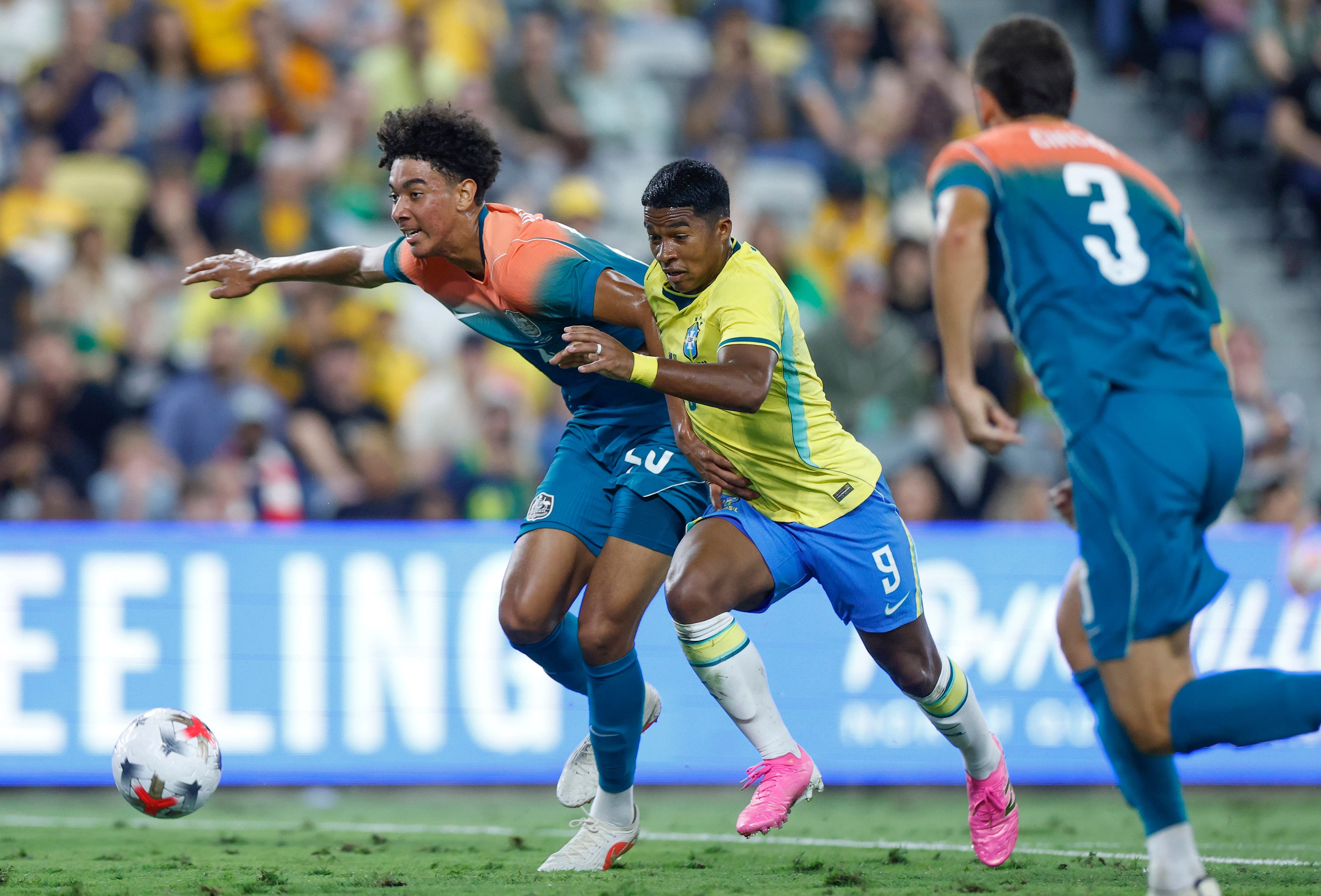 Brasil e Austrália vão se enfrentar em mais um amistoso na Super Data FIFA.