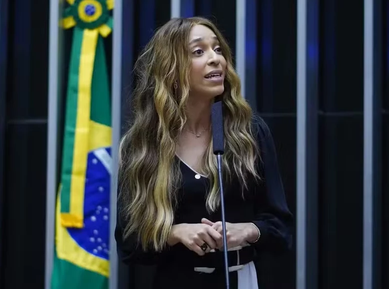 deputada federal Erika Hilton (PSOL).