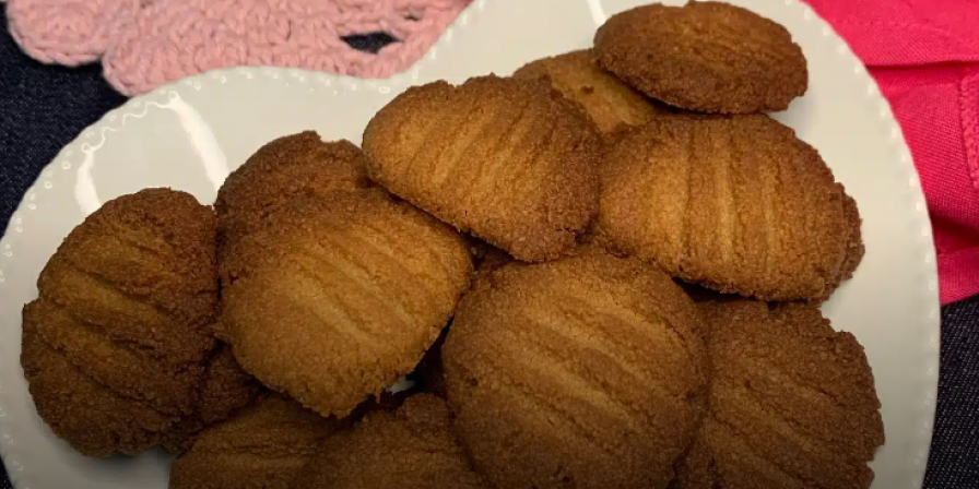 Panorama: Biscoito de Farinha Láctea Simples e Delicioso