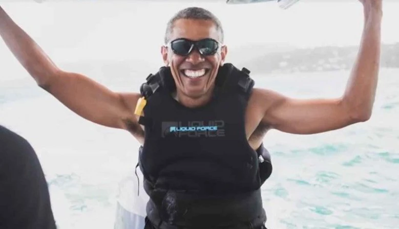 Obama foi desafiado a aprender a prática ao mesmo tempo em que Branson aprendesse o foilsurf.