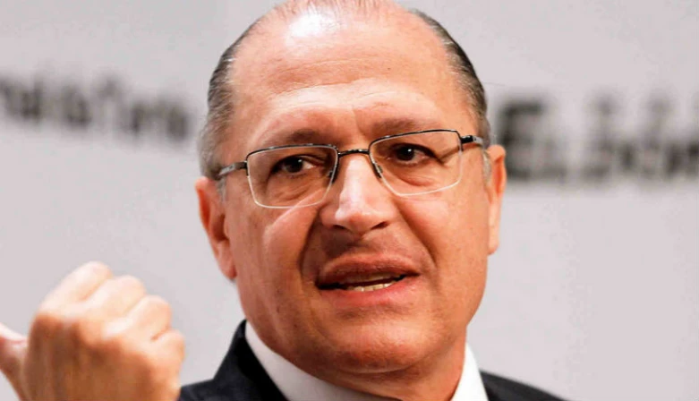 Para Geraldo Alckmin, PSDB pode sair a qualquer momento da base do governo de Michel Temer