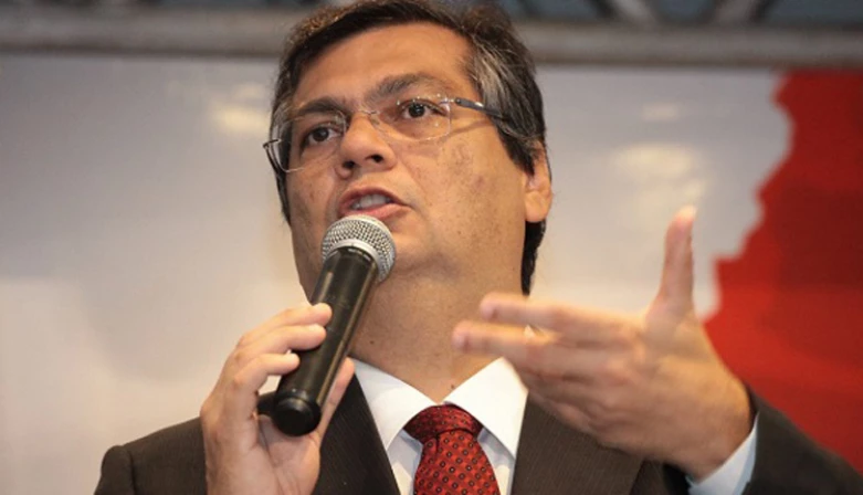Fla´vio Dino usa programa social em proveito próprio