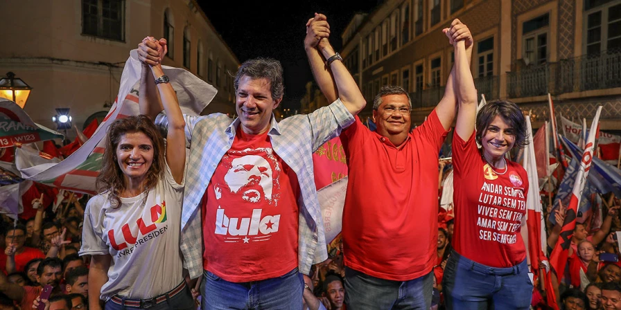 Fernando Haddad ao lado de Flávio Dino nas eleições de 2018