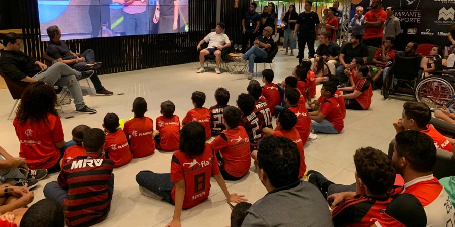 Encontro com os convidados especiais aconteceu nesta quarta-feira (22)