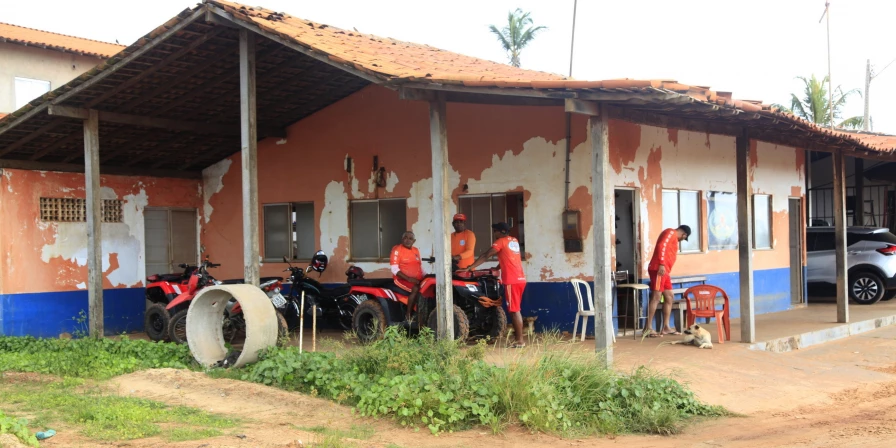Com a presença de mais pessoas, será necessária uma estrutura mais ampla no posto de salva-vidas