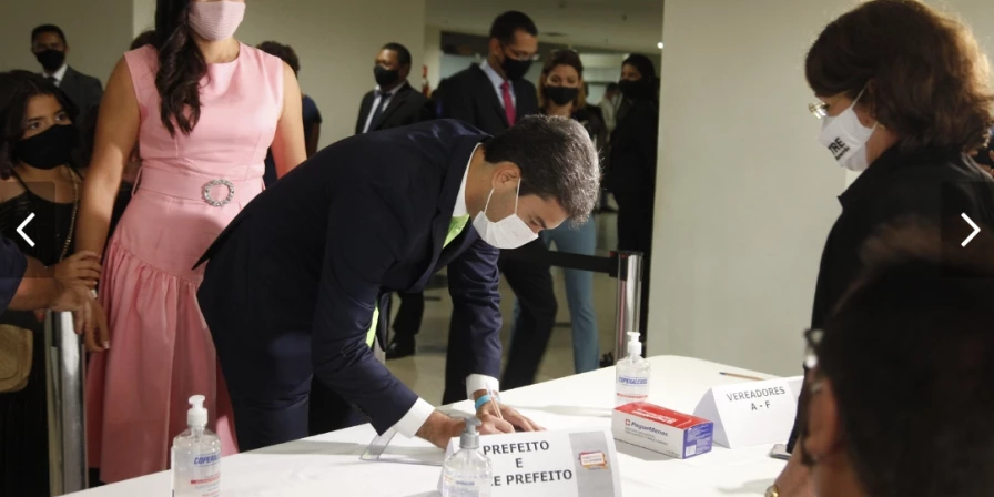 Prefeito eleito Eduardo Braide, sua vice-prefeita, Esmênia Miranda, e mais 31 vereadores foram diplomados pela Justiça Eleitoral ontem