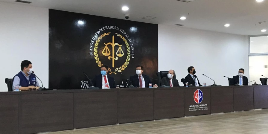 Juiz Douglas Martins decidiu não conceder liminar para que haja fechamento total das atividades no MA