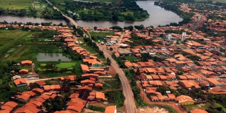 De acordo com o último censo do IBGE, Arari possui 28.477 habitantes