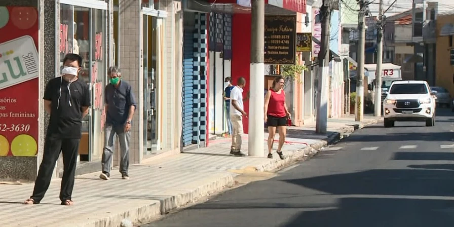 O comércio foi muito afetado por conta da pandemia de Covid-19 no país